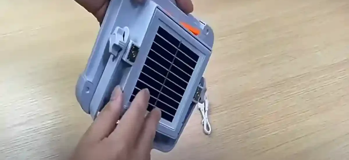 outdoor solar lamp