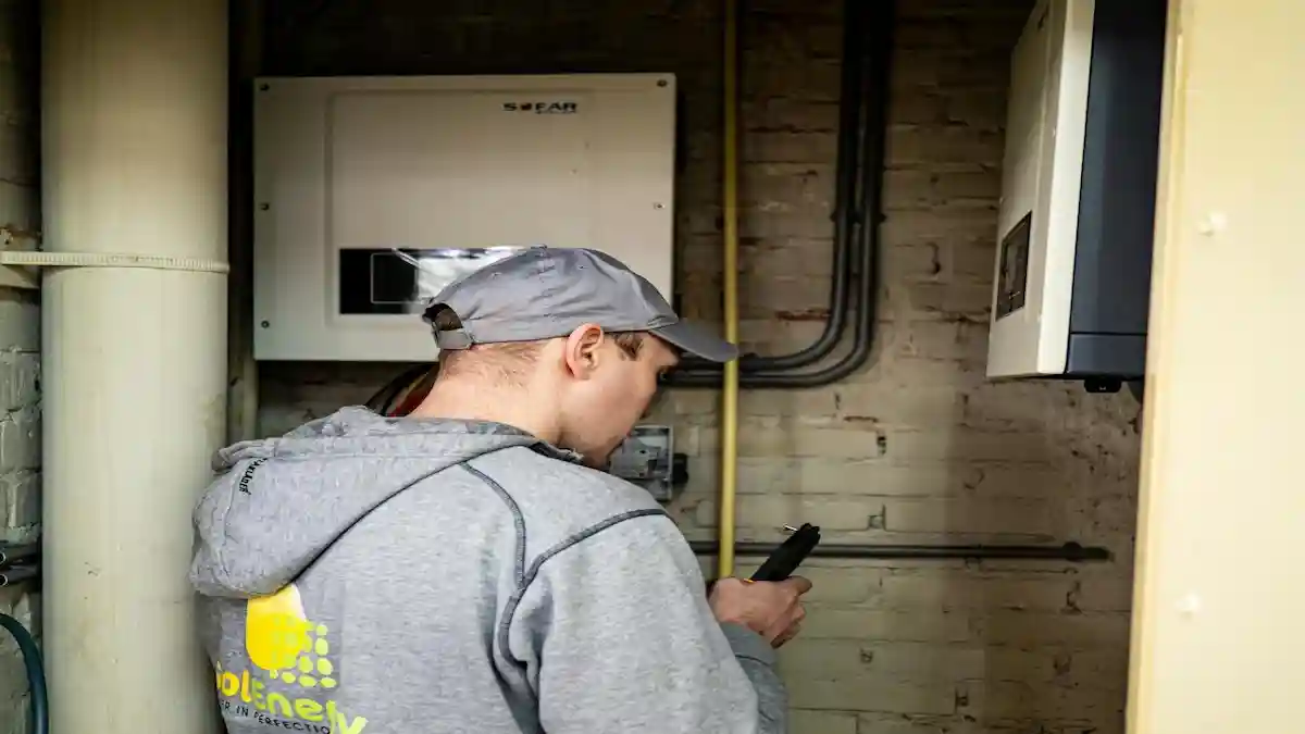 solar power installation at home