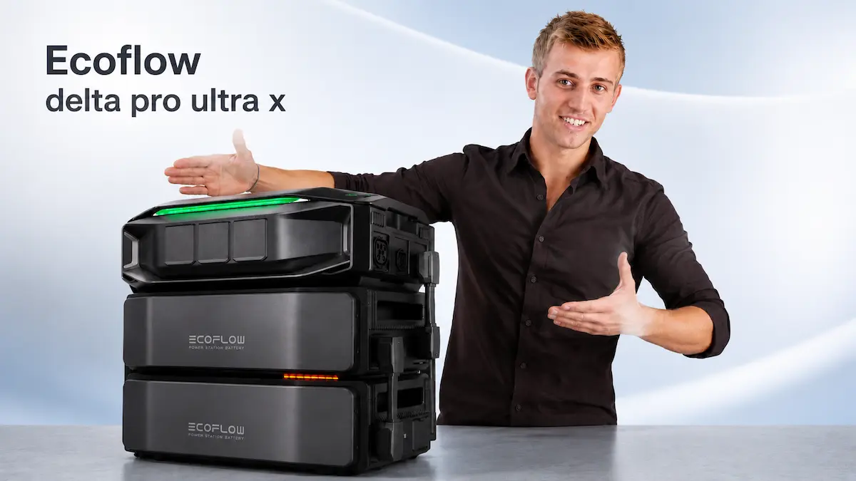 man explaing the ecoflow delta pro ultra x power station